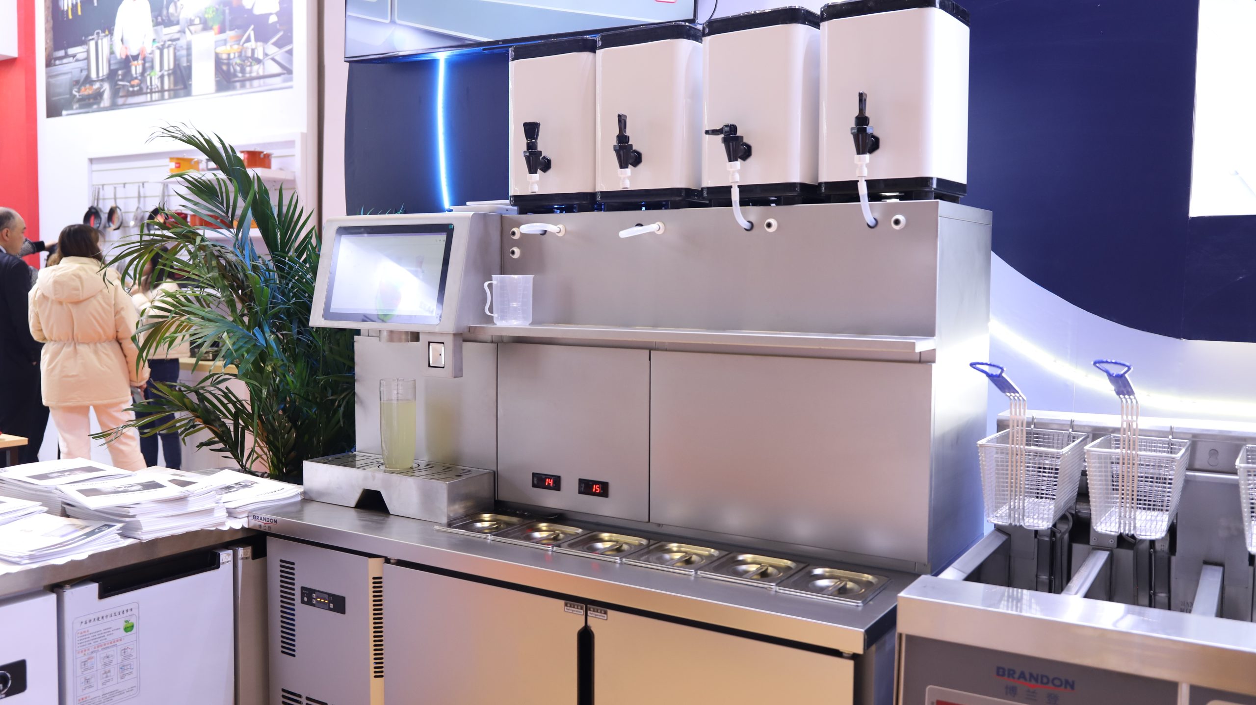 From Hand-Shaken to One-Touch Dispensing — Boba Tea Dispenser, the New Standard Configuration for Tea Shops